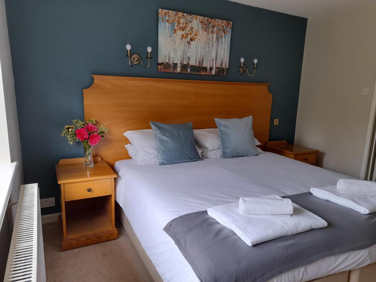 Fairwater Head Hotel Аксминстър Екстериор снимка