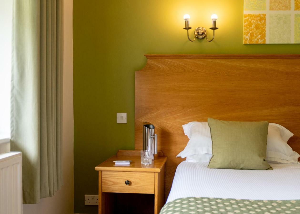 Fairwater Head Hotel Аксминстър Екстериор снимка
