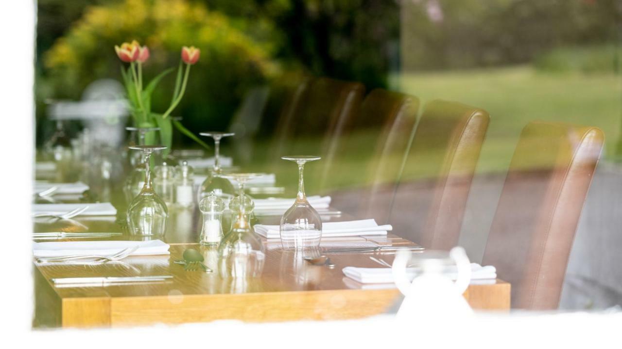 Fairwater Head Hotel Аксминстър Екстериор снимка
